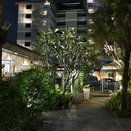 The Canal Hotel