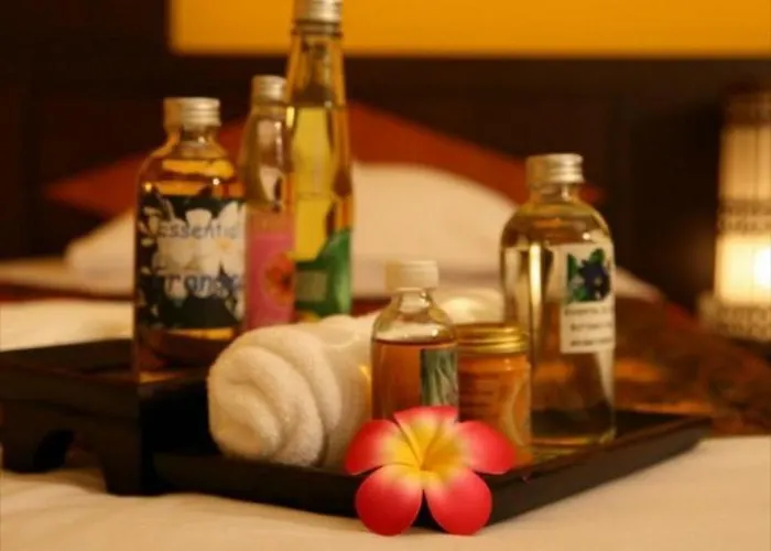 The Canal Hotel 3*