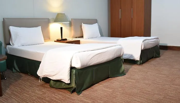 The Canal Hotel 3*